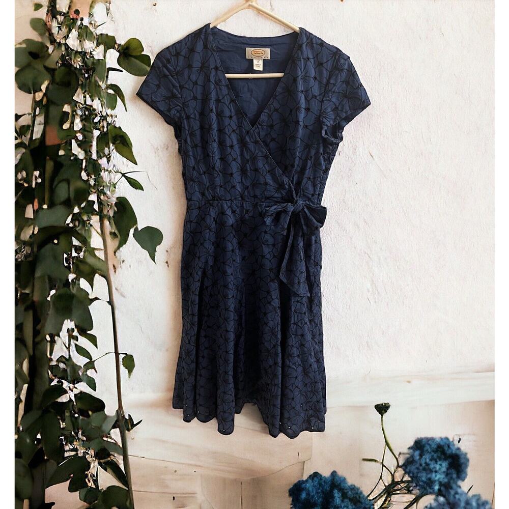 Talbots Women's Size 2 Petite Wrap Dress Blue Black Floral Bow Short Sleeve